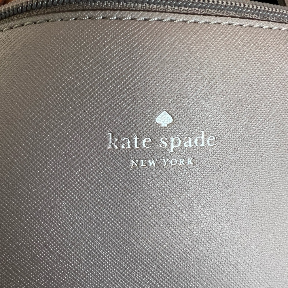 Kate Spade New York | Cityscape Greta Court Penny Tote - Picture 8 of 11